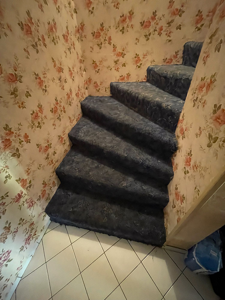 Renovation-escalier-AVANT